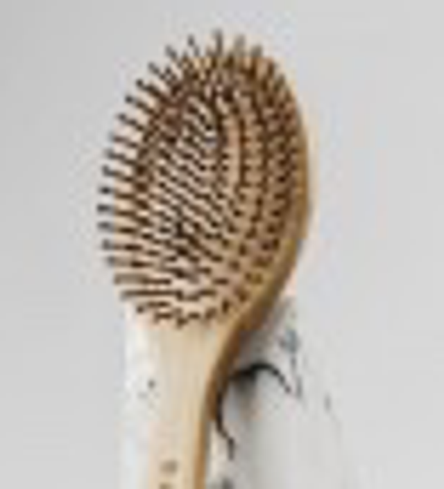 Cepillo para pelo de bambú