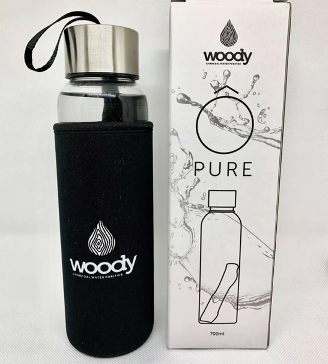 Woody Bottle Opure con carbón activado Woody Binchotan