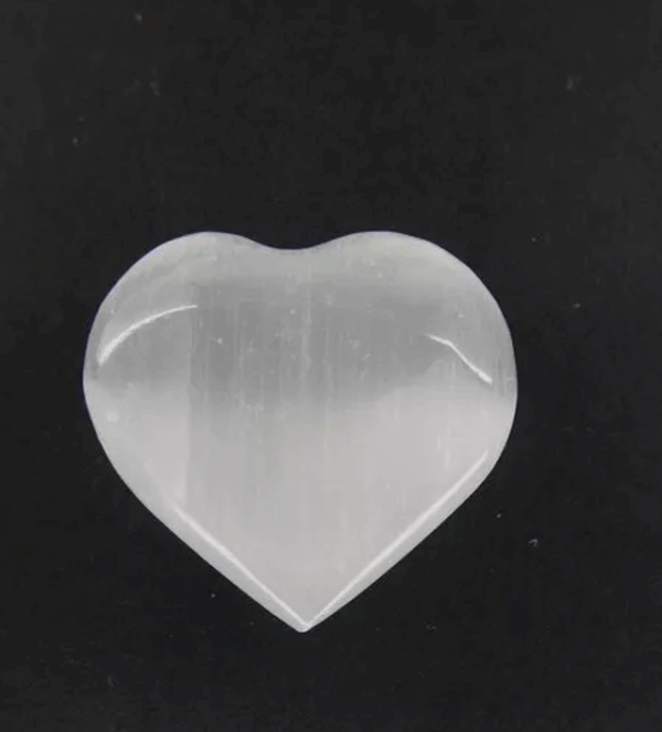 Corazón de Selenita Grande Corazón de Selenita Grande