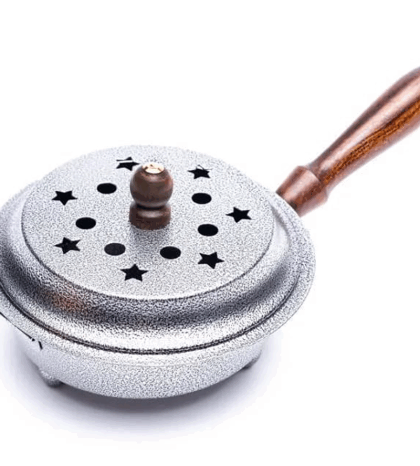 Quemador de incienso cazuela de hierro