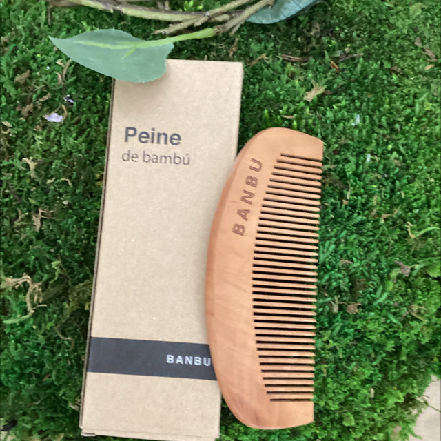 Peine De Bambu BANBU Su USO frecuente fortalece el cabello