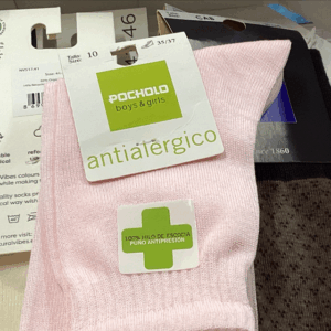 Juvenil antialérgico rosa