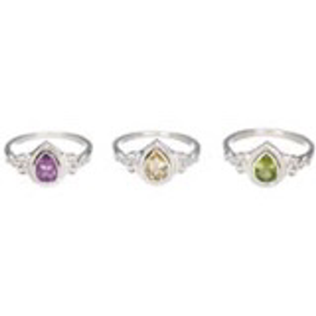 Anillo bohemio con mineral aleatorio en plata de ley 925