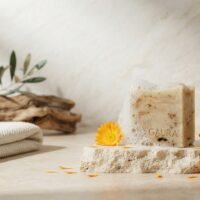 Jabón Sólido Calmante de Caléndula – Gaura - Imagen 1