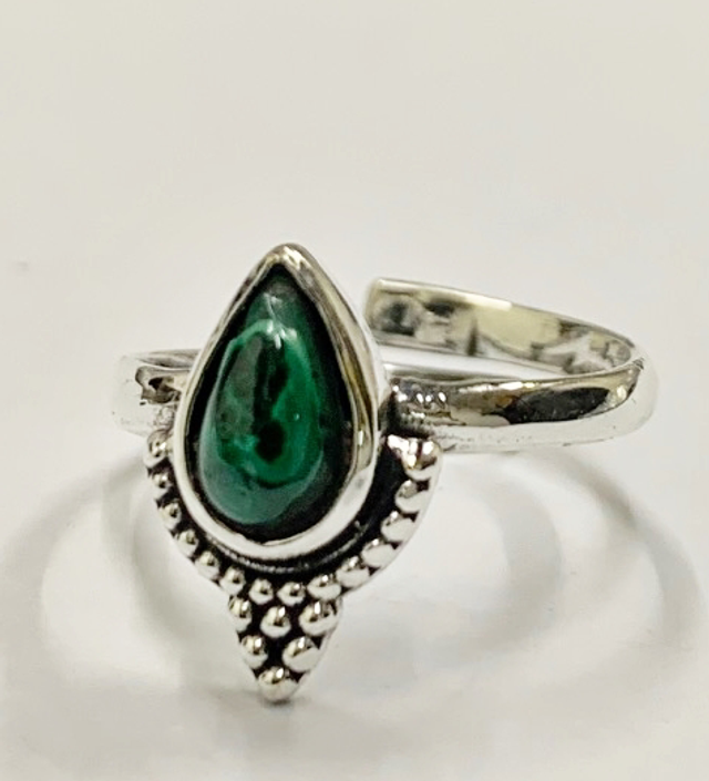 Anillo ajustable de cristal bañado en plata, varios diseños. Malaquita