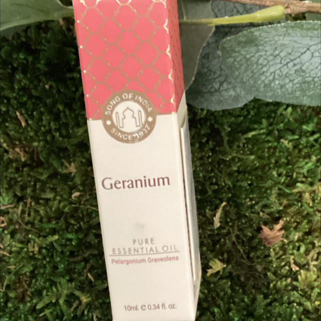 Aceite esencia de geranio Song of India