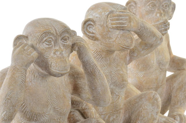 Figura resina mono 19x17x25