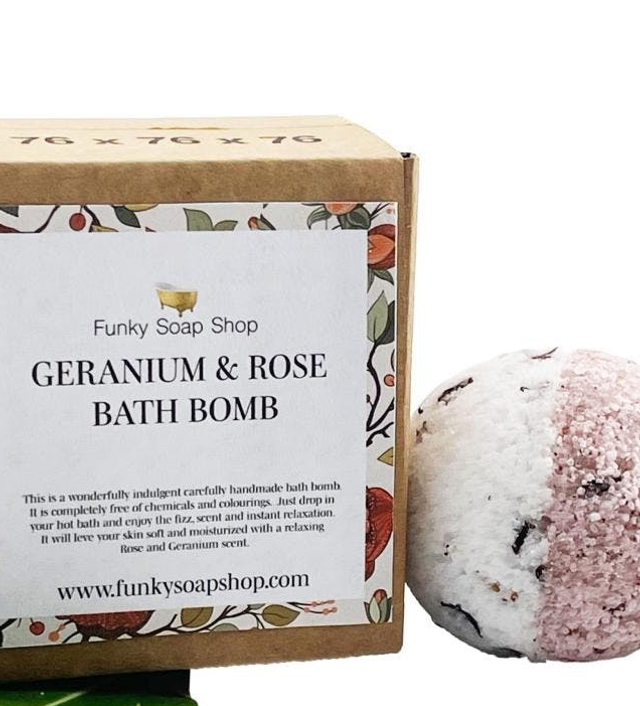 Funky Geranium and Rose Bomba 5cm