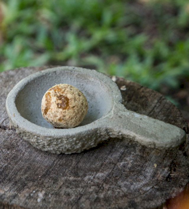 Quemador de Incienso – Sagrada Madre