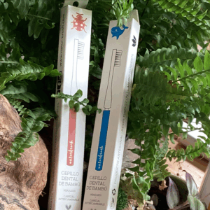 Naturbrush cepillo dental con cabezal intercambiable.